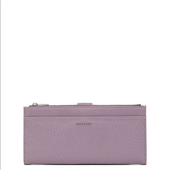 Motive Wallet by Matt and Nat - Picture 1 of 1